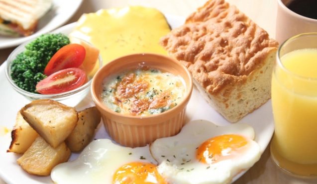 營養早餐食譜大全：一週七天不重複，快速上桌的活力提案