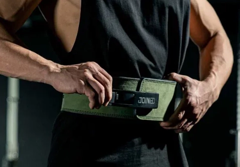 健身腰帶有用嗎？完整解析使用時機、功效與選購要點