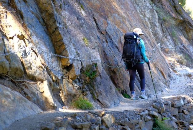 爬玉山要準備什麼？完整裝備清單與行前攻略
