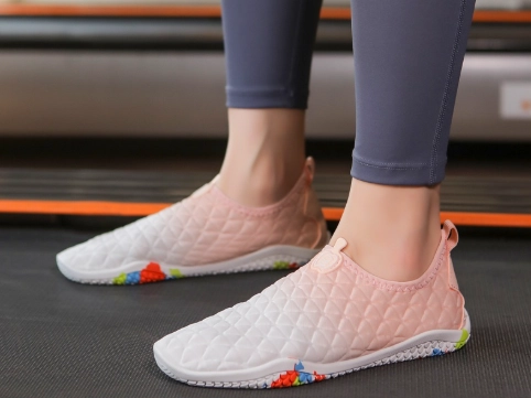 室內運動鞋 室內運動鞋