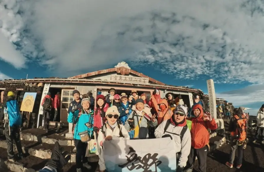 新手登山裝備清單