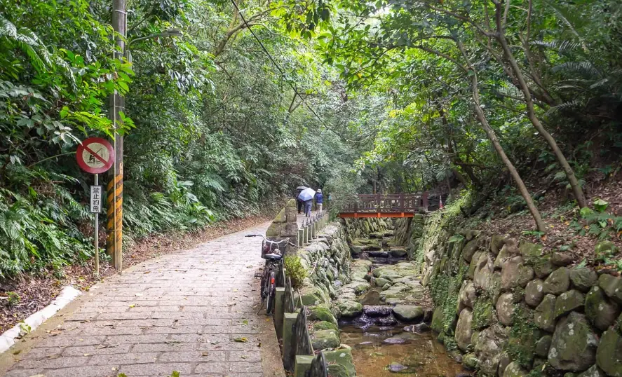 台北虎山步道小吃