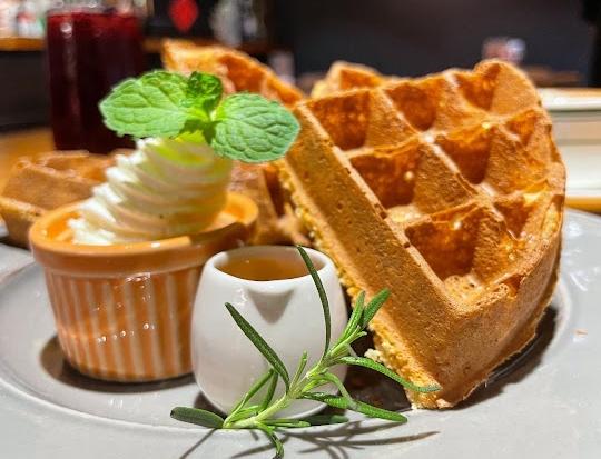 忠孝新生咖啡廳