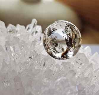 閃靈水晶 閃靈水晶