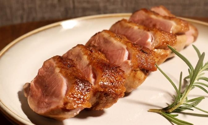 煎鴨胸 煎鴨胸