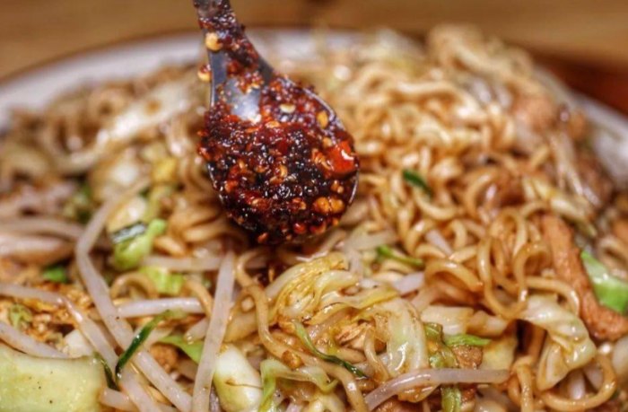 楠梓炒泡麵 楠梓炒泡麵