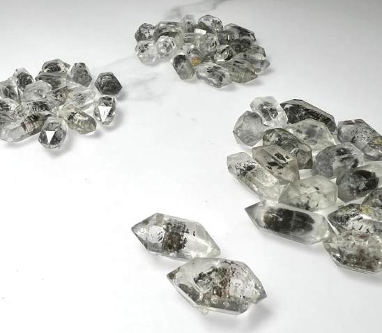 閃靈水晶 閃靈水晶