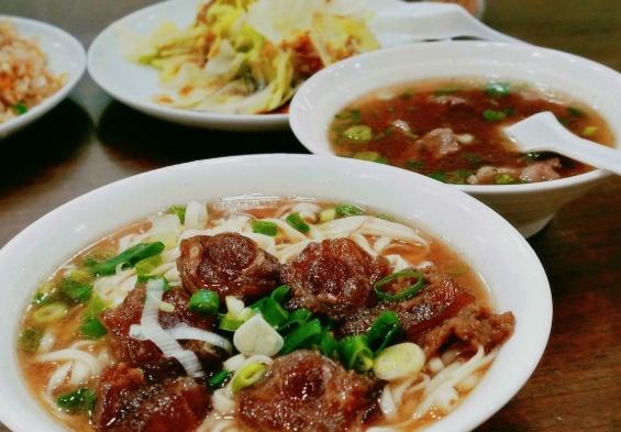 龍潭牛肉麵