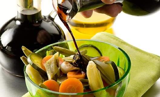 改善腸胃蠕動飲食