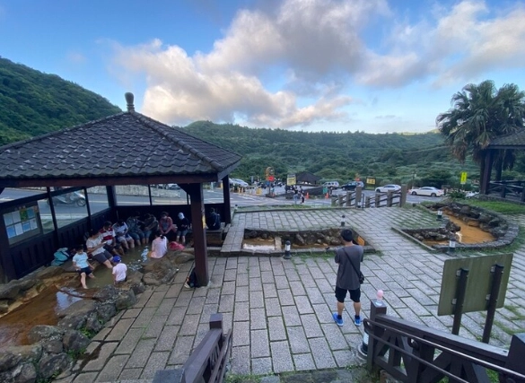 擎天崗冷水坑步道