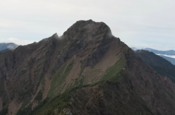 玉山前五峰申請 玉山前五峰申請