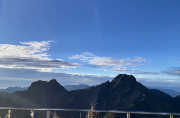 玉山主峰東峰行程 玉山主峰東峰行程