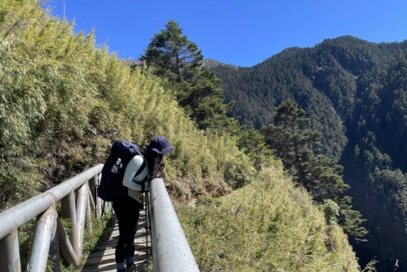 玉山背包客裝備