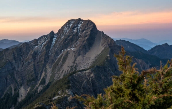 玉山兩天一夜裝備 玉山兩天一夜裝備
