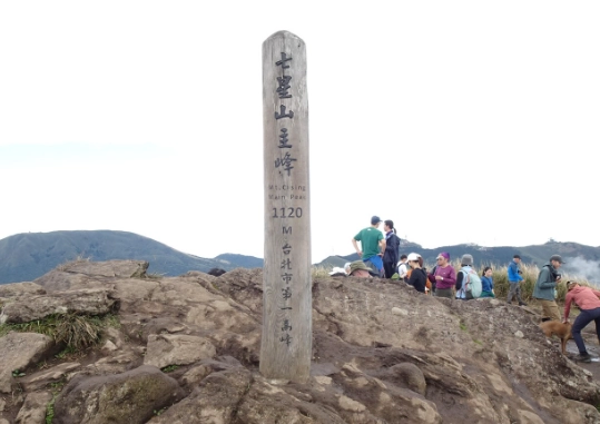 登山新手裝備 登山新手裝備