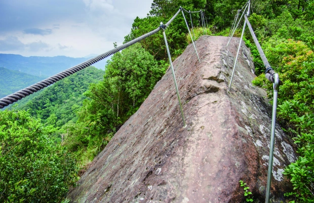 皇帝殿北峰步道 皇帝殿北峰步道