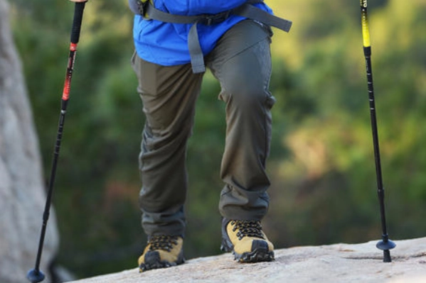 登山杖正确长度 登山杖正确长度